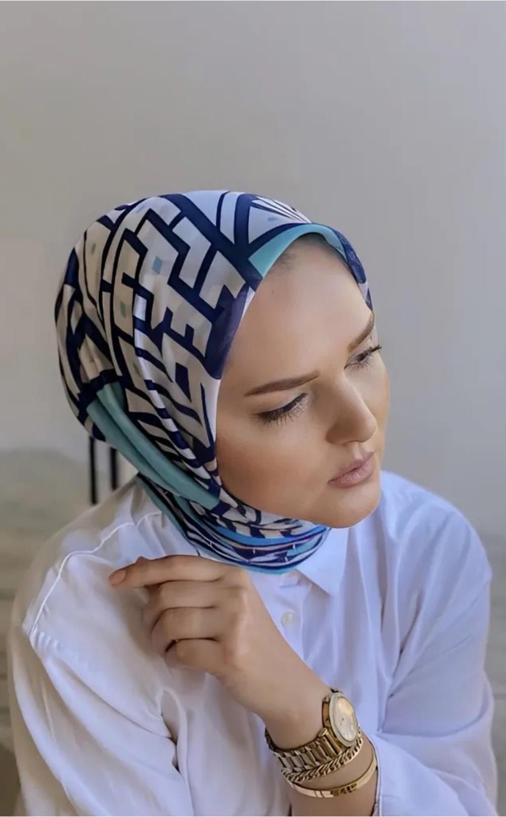 Digital Baskılı Pamuklu Eşarp Piramit Desen Turkuaz